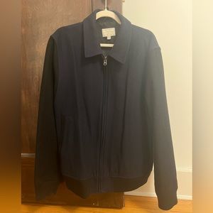 Men’s Club Monaco Large Bomber Jacket, Two Toned Blue and Black. Great Condition